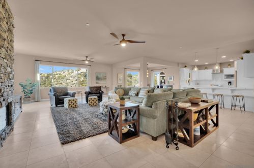578 Alpine Trail Rd, Alpine, CA 91901-2860