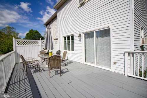 62 White Dogwood Dr, Etters PA  17319-9569 exterior