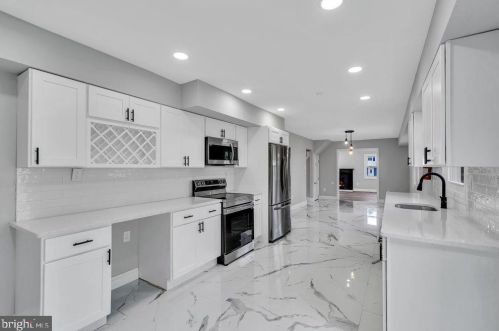 188 Tiffany Ln, Willingboro NJ  08046-3855 exterior