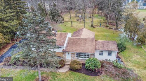 678 Cathcart Rd, Blue Bell PA  19422-1404 exterior