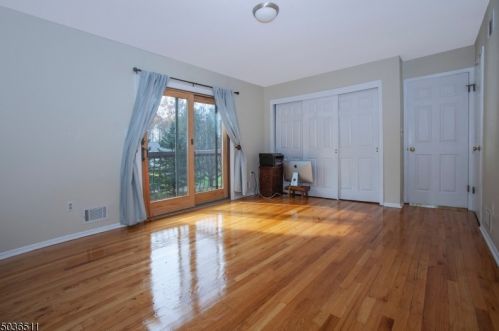 48 Kensington Ct, Hackettstown NJ  07840-4231 exterior