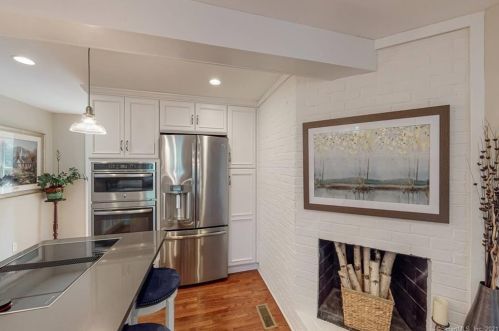 10 Spring Hill Rd, Southington CT  06489-1522 exterior