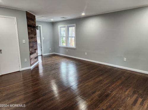 35 Strickland Rd, East Freehold NJ  07728-8513 exterior