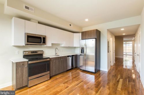 1647 Germantown Ave, Philadelphia, PA 19122-3016