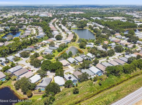 4848 Erin Ln, Melbourne FL  32940-7154 exterior