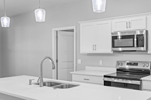 2122 Kumquat Dr, Edgewater FL  32141-5714 exterior