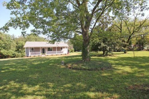 6012 Hoods Br Rd, Springfield TN  37172 exterior