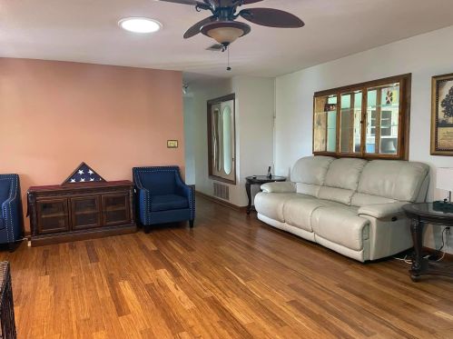 935 Pinewood Dr, Defuniak Springs, FL 32433-4531