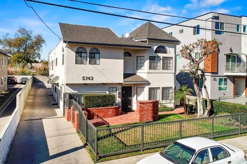 5743 Klump Ave, North Hollywood CA  91606-3619 exterior