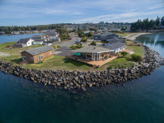 4431 Key Pl, Hansville, WA 98340-9724