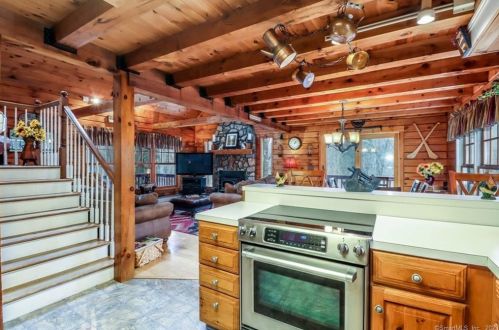 539 Cornwall Bridge Rd, West Woods CT  06069-2525 exterior