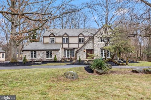 1320 Heller Dr, Yardley, PA 19067-2714