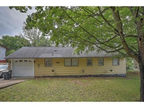578 Bays View Ct, Kingsport, TN 37660-6026