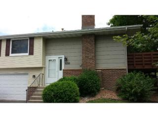 9647 Ensign Cir, Minneapolis, MN 55438-1627