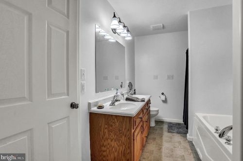 60 Independence Dr, Lees Cross Roads PA  17257-8225 exterior