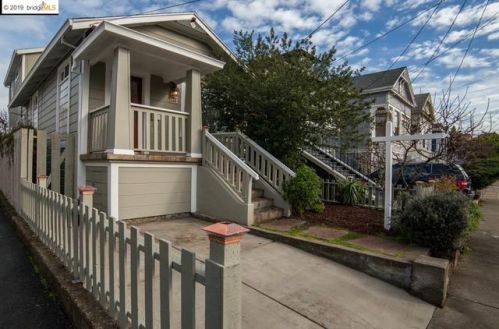566 45 St, Oakland CA  94609-1854 exterior