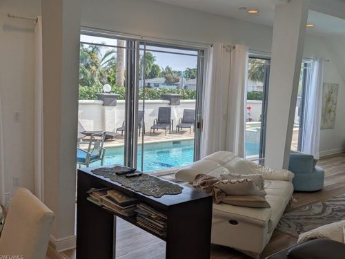 9625 6th St, Naples FL  34108-2204 exterior