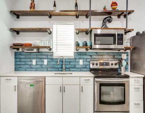 629 Elsbeth St, Dallas TX 75208-4226 exterior