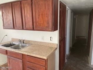 6062 22nd St, Phoenix, AZ 85016-2001