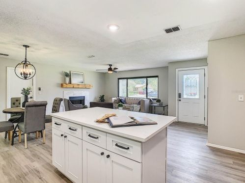 612 Pearl Rd, Casselberry FL  32708-3114 exterior