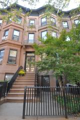 54 Sterling Pl, Brooklyn NY  11217-3204 exterior
