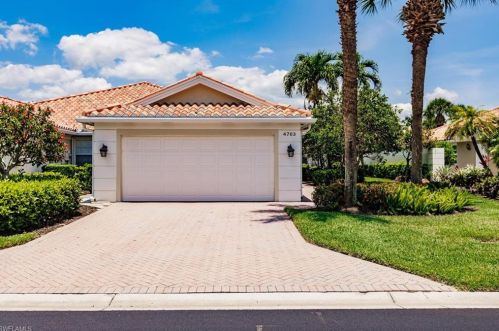 4763 San Carlo Ct, Naples, FL 34109-3382