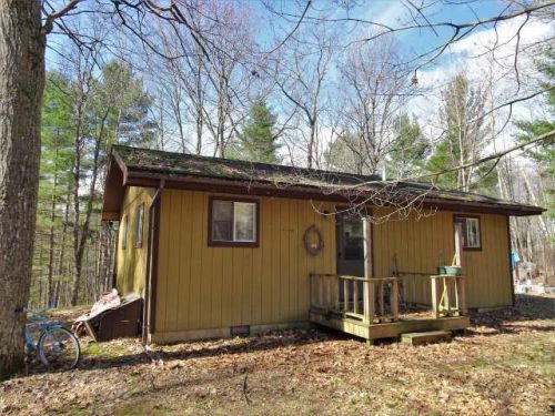 6542 Numa Rd, Hazelhurst, WI 54531-9736