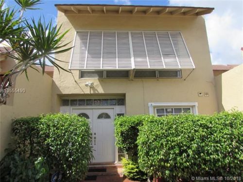 8206 103rd Ave, Miami, FL 33173-3906