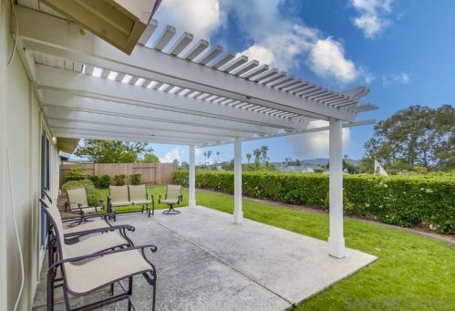 6738 Dennison St, San Diego CA 92122-2431 exterior