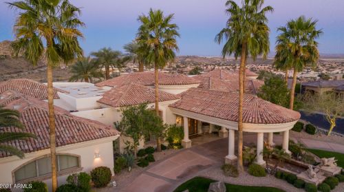 15645 7 St, Phoenix AZ 85014-4142 exterior