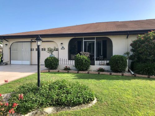 1504 Bentwood Dr, Ruskin, FL 33573-5055