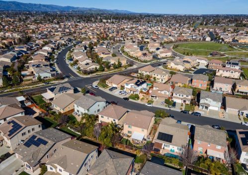 7018 Westminster Ct, Vacaville CA  95687-8254 exterior