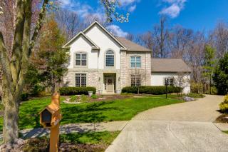 4826 Canterwood Ct, Hilliard, OH 43026-8656