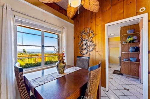 1136 Avocado Crst Rd, La Habra CA 90631-8108 exterior