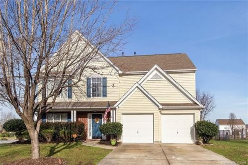 4612 Maple Crest Pl, Harrisburg, NC 28075-6514