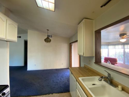 907 Deborah St, Woodland CA  95776-4274 exterior