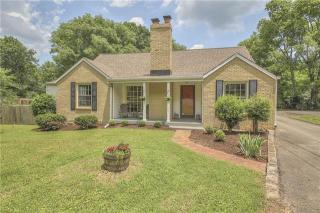 4604 Camellia Pl, Nashville, TN 37216-1802