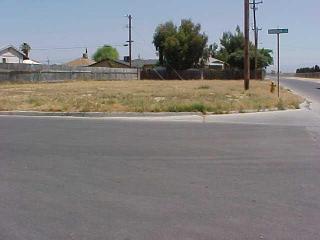 3622 Anderson St, Bakersfield, CA 93307-4567
