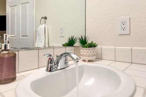 51899 Avenida Carranza, La Quinta CA  92253-3156 exterior