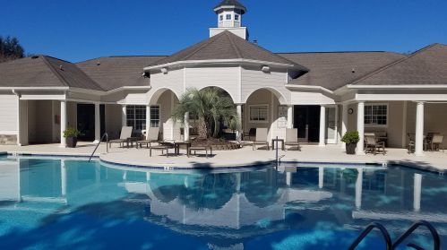 1300 Park West Blvd, Mount Pleasant SC  29466-6980 exterior