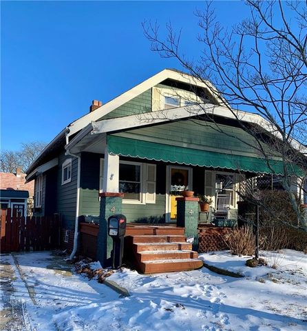 4429 Hills Dr, Cleveland, OH 44109-3666