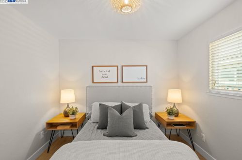 1455 Hudson Way, Livermore CA  94550-5550 exterior