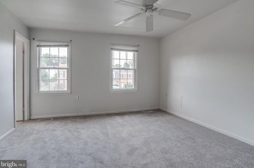 3029 Seminole Rd, Woodbridge VA  22192-1840 exterior