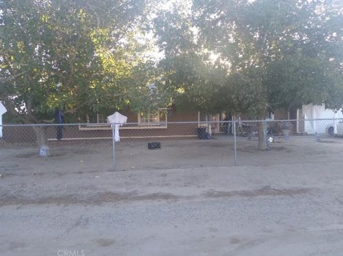 41770 156th St, Lancaster, CA 93535-7039