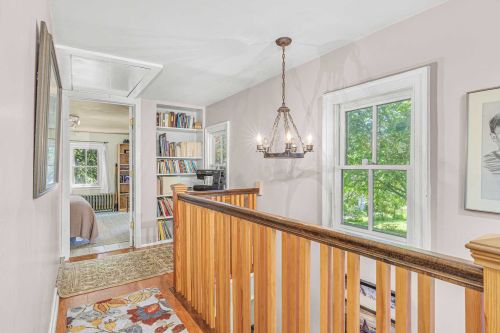 21 Chestnut St, Rhinebeck NY  12572-1516 exterior