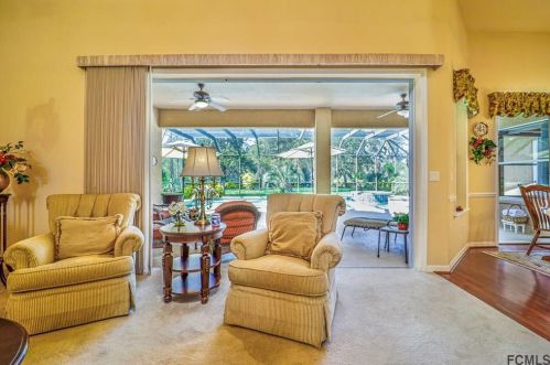 1422 Dolph Cir, Ormond Beach FL 32174-2891 exterior