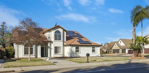 1235 Milgeo Ave, Ripon, CA 95366-2243