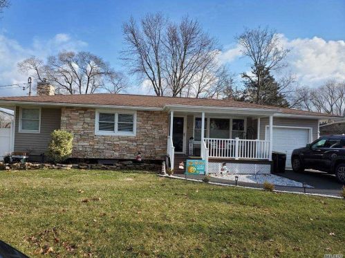 187 Smithtown Polk Blvd, South Setauket, NY 11720-3252