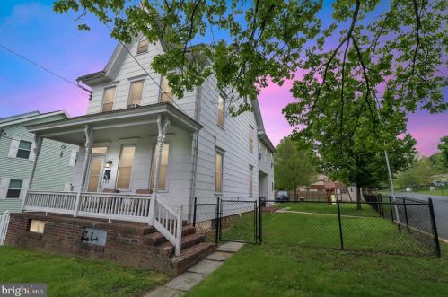 500 Warren St, Molino, PA 17961-1308