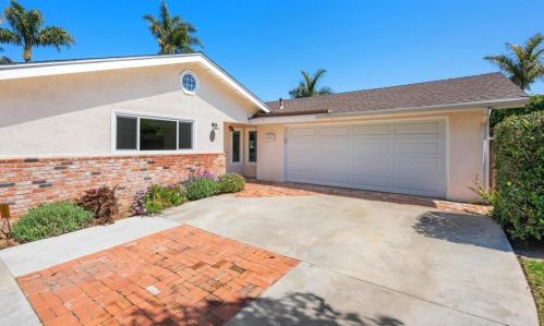 1079 Hymettus Ave, Encinitas CA  92024-1741 exterior